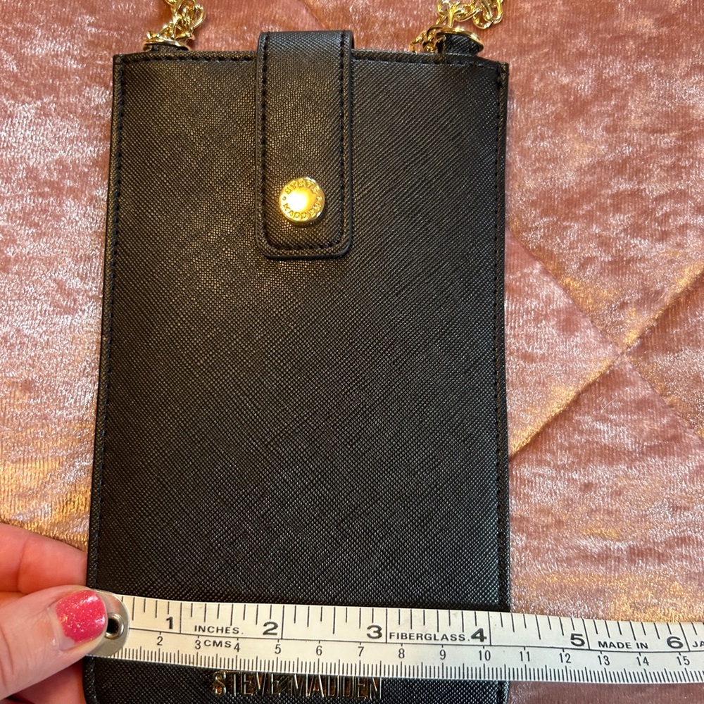 Steve Madden Mini Black Phone Crossbody with Gold Chain - Picture 7 of 10